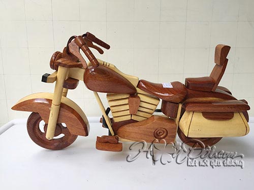 Điện hoa tươi và Quà tặng - Xe môtô mô hình gỗ hand-made