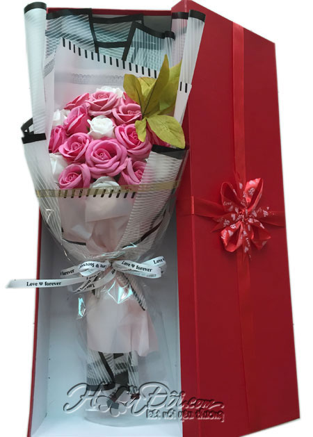 Điện hoa tươi và Quà tặng - Hộp hoa sáp 19 bông hồng đậm